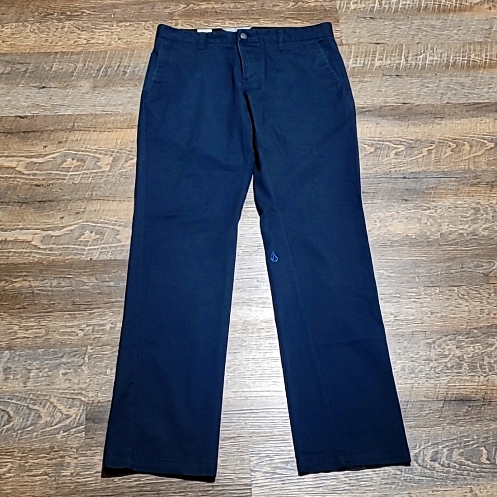 Gently Loved skater work style pants by Volcom size 31 waist unisex straight leg